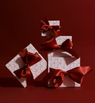 Gift bag + AED 15