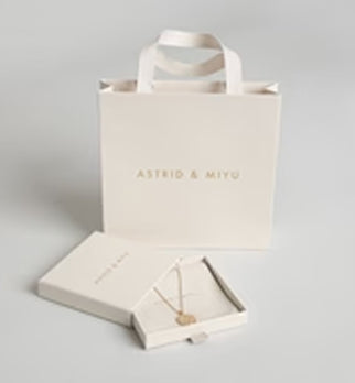 Gift bag + AED 10